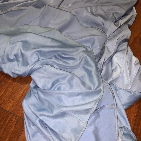 Ellie Wilde Prom Dress - Picture 8 of 8